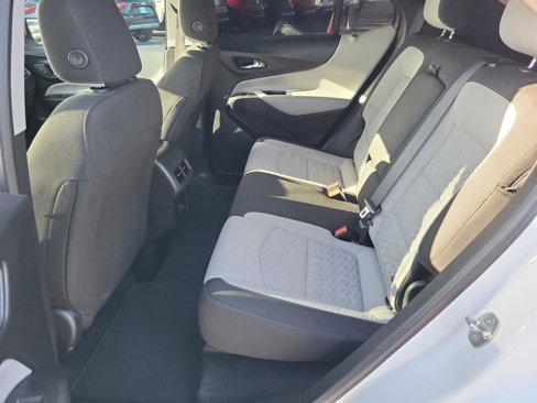 Used 2022 Chevrolet Equinox LT image 23