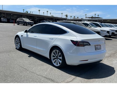 Used 2020 Tesla Model 3 Standard Range image 3