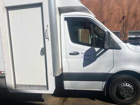 Used 2019 Mercedes-Benz Sprinter 170 image 2