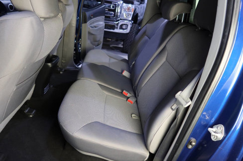 Used 2015 Toyota Tacoma 4x4 Double Cab w/ TRD Off-Road Package image 17
