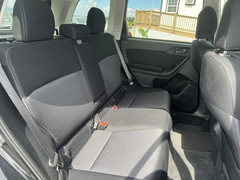 Used 2015 Subaru Forester 2.5i Premium w/ All-Weather Package image 14