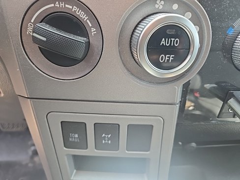 Used 2013 Toyota Sequoia Limited image 23