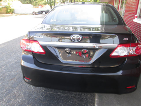 Used 2011 Toyota Corolla LE image 16