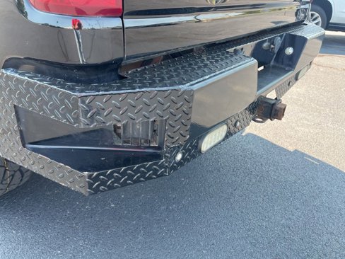 Used 2020 Chevrolet Silverado 3500 LT w/ Texas Edition image 36