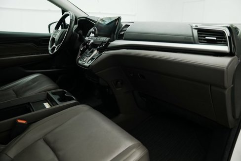 Used 2019 Honda Odyssey Elite image 25