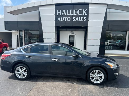 Used 2013 Nissan Altima 2.5 SL image 1