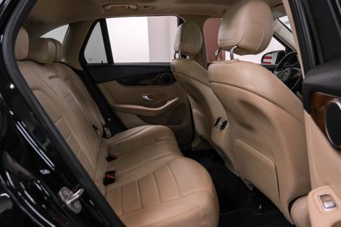 Used 2017 Mercedes-Benz GLC 300 w/ Premium 1 Package image 33