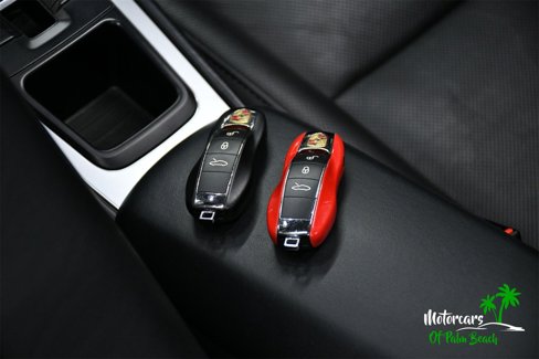 Used 2014 Porsche 911 Turbo image 45