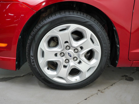 Used 2010 Ford Fusion SE image 26