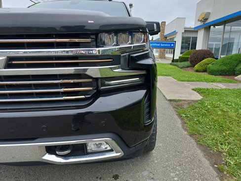 Used 2019 Chevrolet Silverado 1500 High Country w/ Technology Package image 10