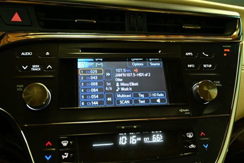 Used 2013 Toyota Avalon XLE Touring image 30
