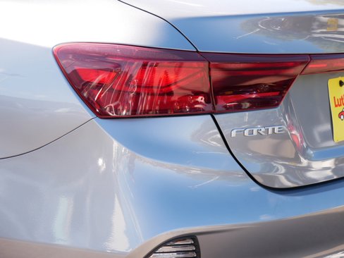 Certified 2024 Kia Forte LXS image 17