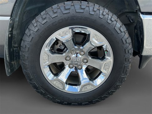 Used 2019 RAM 1500 Big Horn image 14