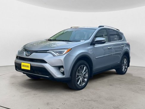 Used 2017 Toyota RAV4 Limited image 1