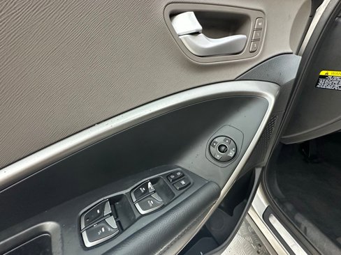 Used 2018 Hyundai Santa Fe Sport w/ 2.0T Ultimate Tech Package 05 image 26