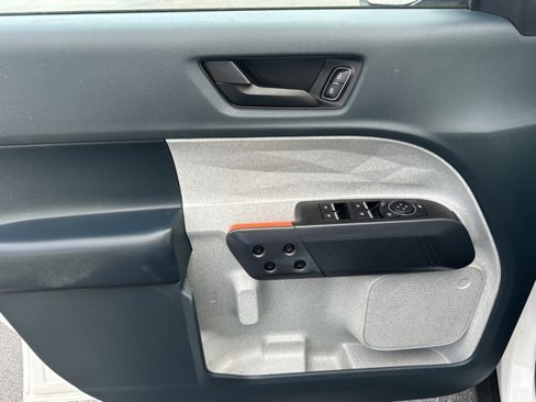 Used 2022 Ford Maverick XLT image 26