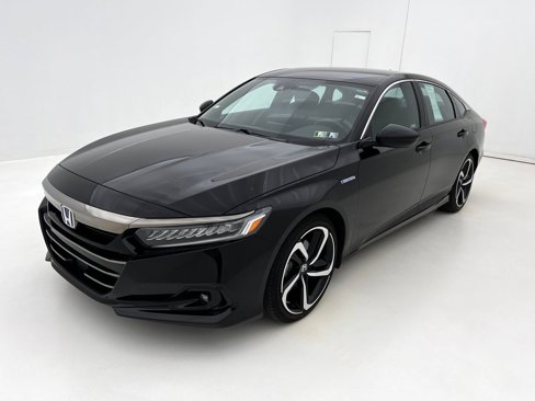 Used 2022 Honda Accord Sport image 4