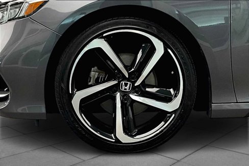 Used 2020 Honda Accord Sport image 9