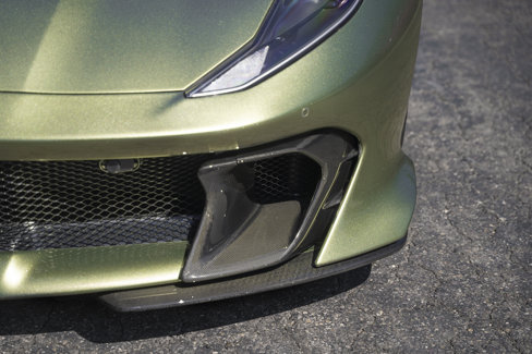 Used 2023 Ferrari 812 Competizione image 27