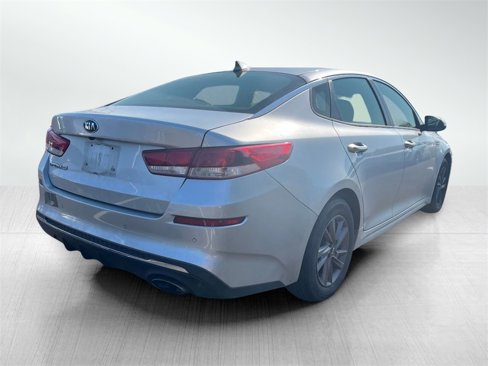 Used 2020 Kia Optima LX image 8