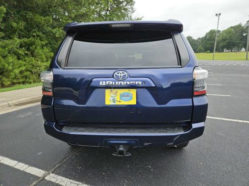 Used 2018 Toyota 4Runner SR5 image 4