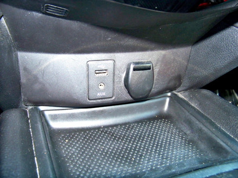 Used 2014 Nissan Rogue SV image 14