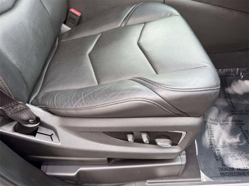 Used 2015 Cadillac Escalade Premium image 15