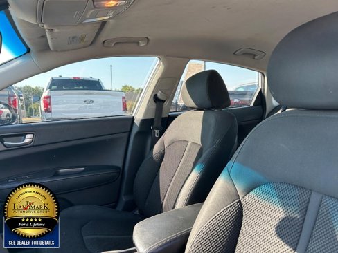 Used 2020 Kia Optima LX image 9