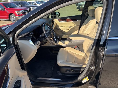 Used 2019 Cadillac XT5 Luxury image 19