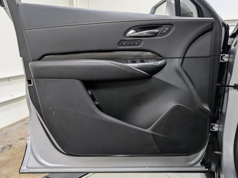 Used 2019 Cadillac XT4 Sport w/ Cold Weather Package image 15
