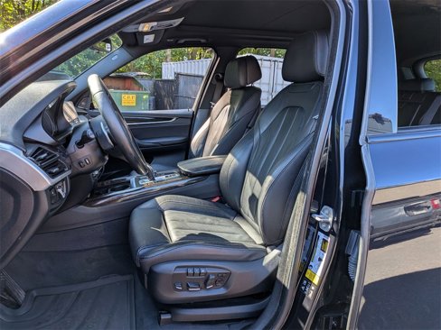 Used 2018 BMW X5 xDrive50i image 24