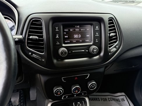 Used 2017 Jeep Compass Sport w/ Cold Weather Group image 19