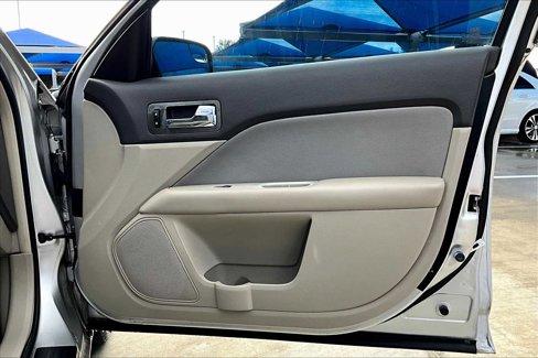 Used 2012 Ford Fusion S image 22