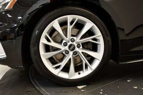 Used 2022 Audi A5 2.0T Premium Plus w/ Premium Plus image 16