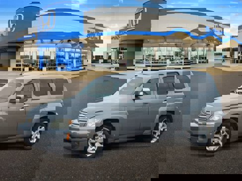 Used 2007 Chevrolet HHR LT image 1