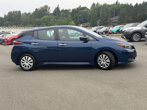 Used 2023 Nissan Leaf S image 4