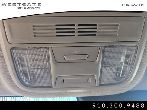 Used 2018 Honda Accord LX image 10