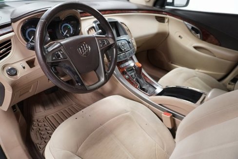 Used 2013 Buick LaCrosse image 7