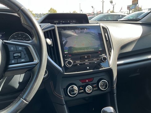 Used 2019 Subaru Crosstrek 2.0i Limited w/ Moonroof Package w/Navigation image 17