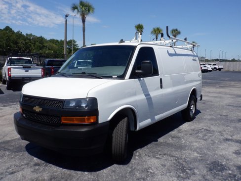 Used 2020 Chevrolet Express 2500 w/ Driver Convenience Package image 21
