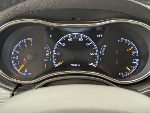 Used 2020 Jeep Grand Cherokee Limited w/ Luxury Group II image 22