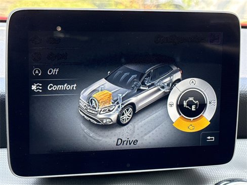 Used 2020 Mercedes-Benz GLA 250 image 23
