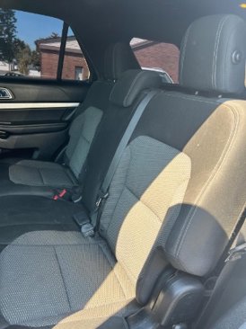 Used 2017 Ford Explorer XLT image 20