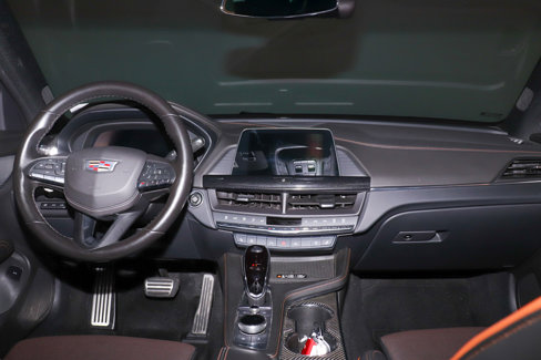 Used 2023 Cadillac CT4 V w/ Navigation Package image 25