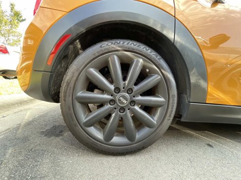 Used 2016 MINI Cooper S image 5