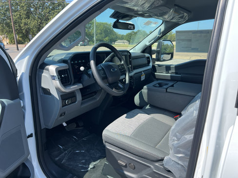 New 2026 Ford F250 XLT image 15