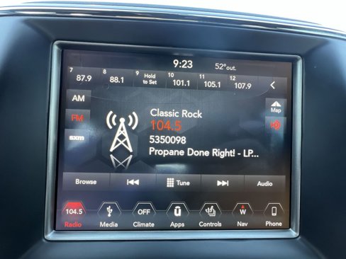 Used 2018 Jeep Grand Cherokee Altitude image 13