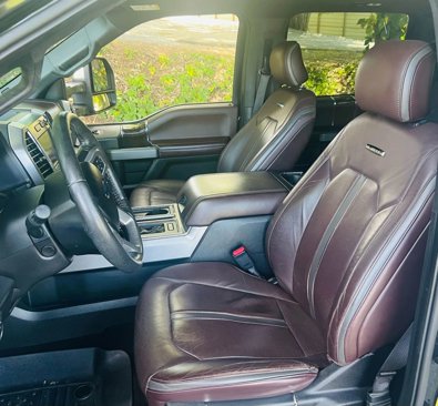 Used 2015 Ford F150 Platinum w/ Equipment Group 701A Luxury image 9