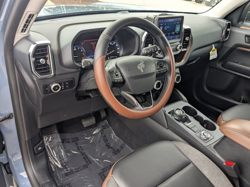Used 2024 Ford Bronco Sport Outer Banks image 17