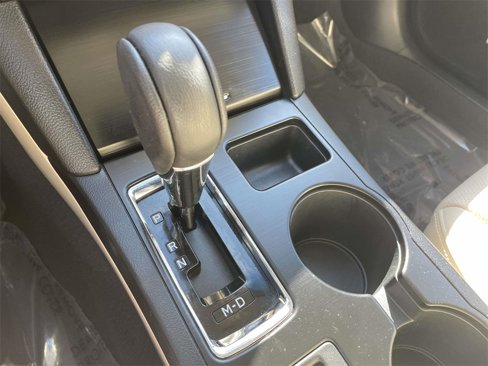 Used 2019 Subaru Outback 3.6R Limited w/ Popular Package #2 image 23